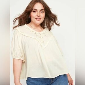 OLD NAVY Women's Size XL Oversized Ruffled Eyelet Cream Short-Sleeve Blouse NEW